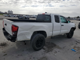 2020 TOYOTA TACOMA ACCESS CAB Bajo Millaje